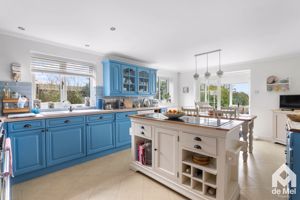 Photo 24- click for photo gallery